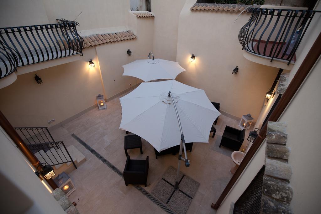 Italiana Resort Maniace 시라쿠사 외부 사진